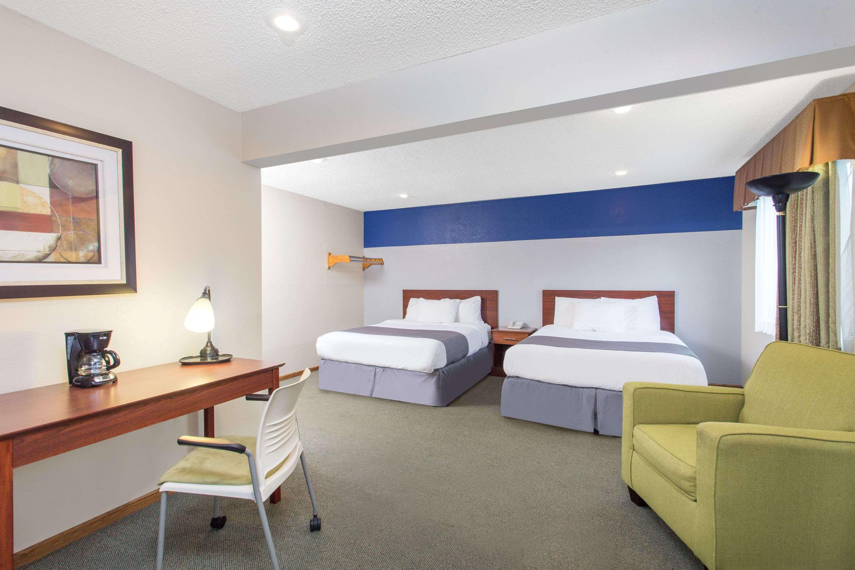 เบย์มอนต์ บาย วินด์แฮม ดูบิวก์ Hotel Dubuque ภายนอก รูปภาพ